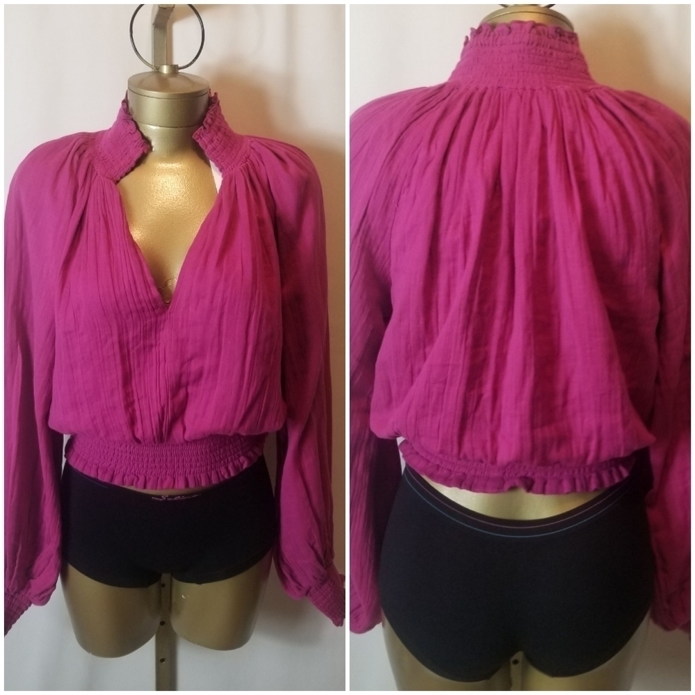 VACATE THE LABEL FUSHIA COLORED PEASANT STYLE SMOCKED TOP